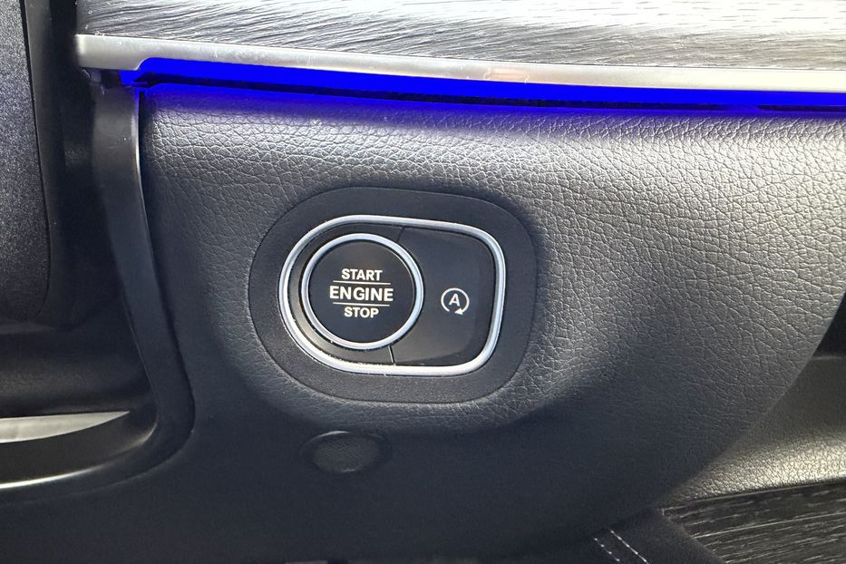 Продам Mercedes-Benz GLE-Class 300 AMG 2021 года в Киеве