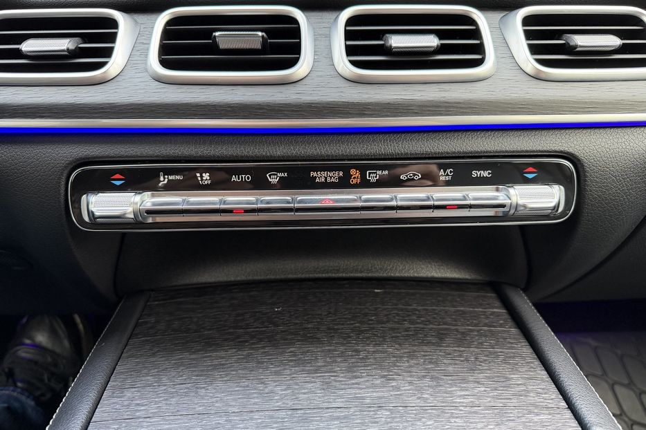 Продам Mercedes-Benz GLE-Class 300 AMG 2021 года в Киеве