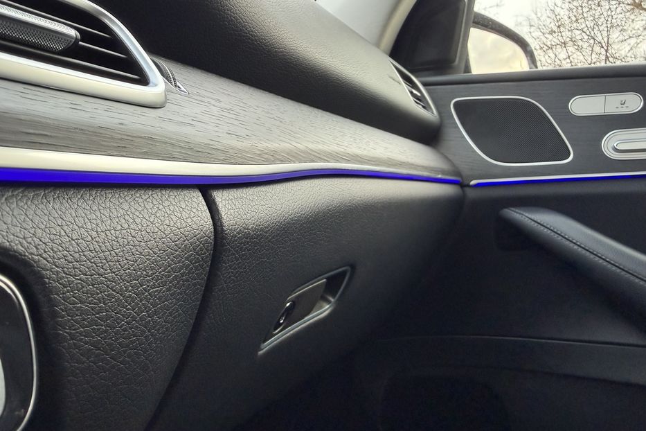 Продам Mercedes-Benz GLE-Class 300 AMG 2021 года в Киеве