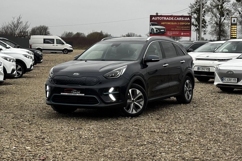Продам Kia Niro 64 кВт авто у Львові  2021 года в Львове
