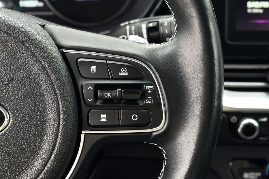 Продам Kia Niro 64 кВт авто у Львові  2021 года в Львове