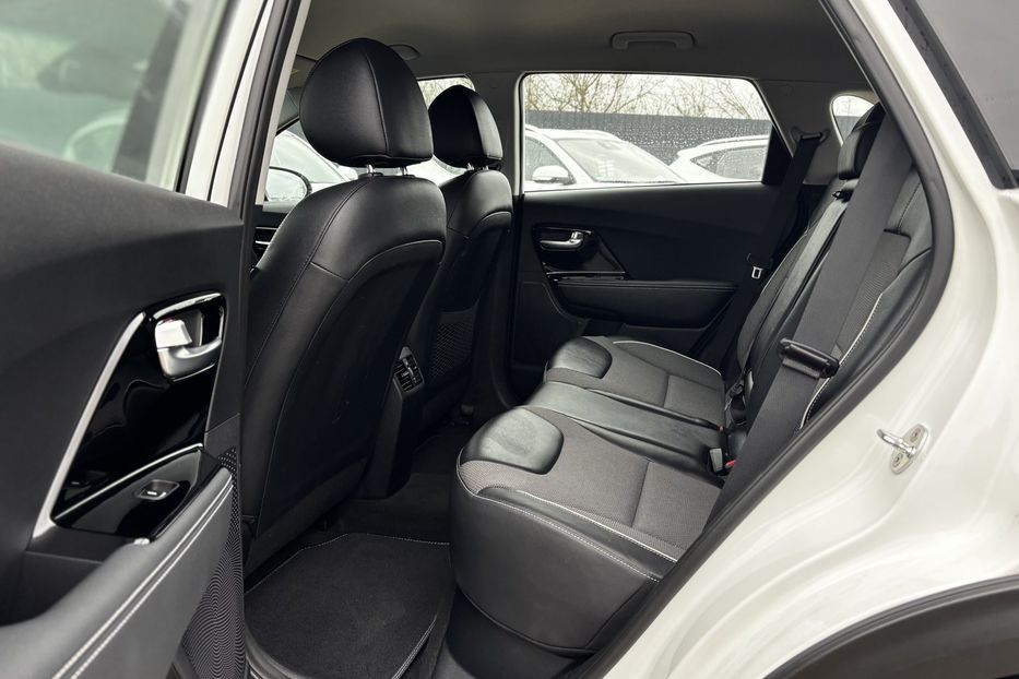 Продам Kia Niro 64кВт.Авто у Львові В 2020 года в Львове