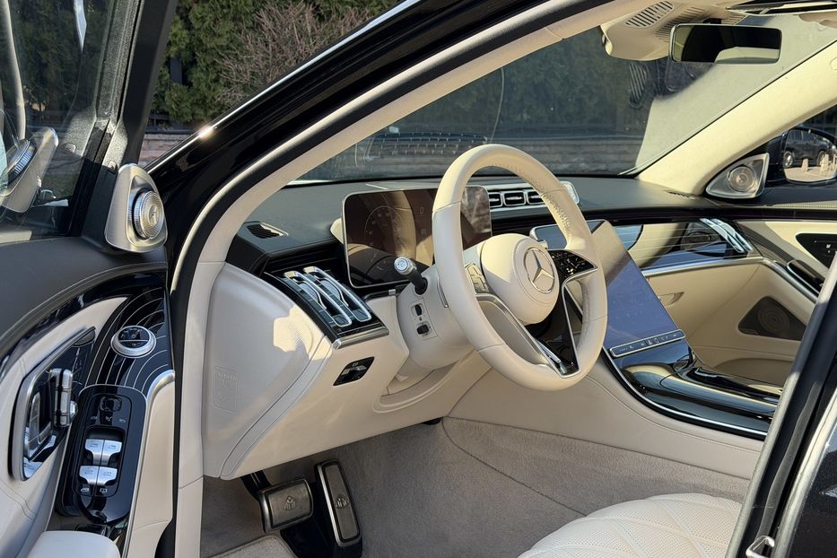 Продам Mercedes-Benz Maybach 580  2022 года в Киеве