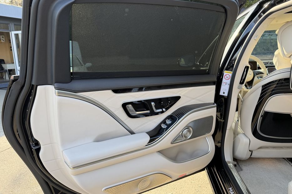 Продам Mercedes-Benz Maybach 580  2022 года в Киеве