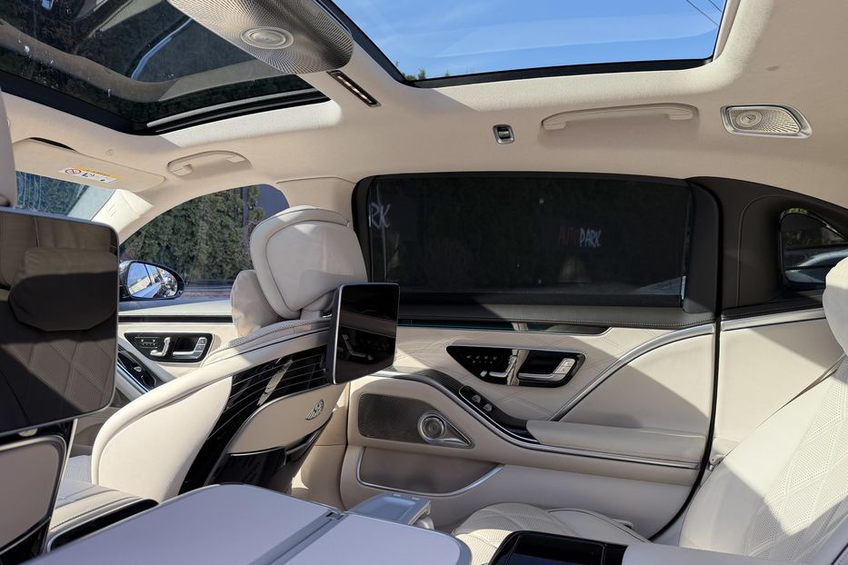 Продам Mercedes-Benz Maybach 580  2022 года в Киеве