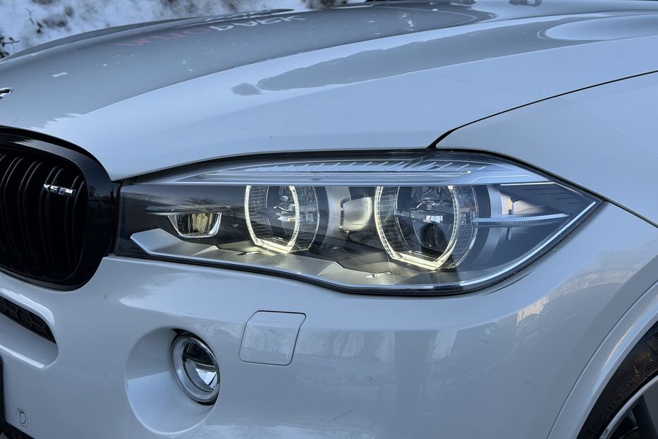 Продам BMW X5 M50d  2013 года в Киеве