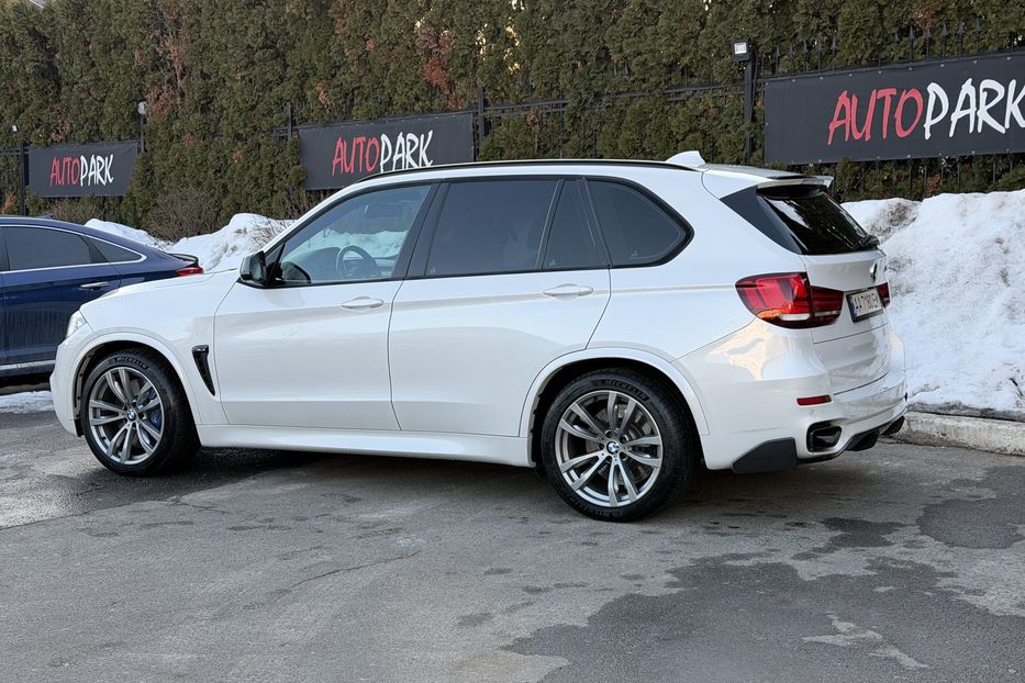 Продам BMW X5 M50d  2013 года в Киеве