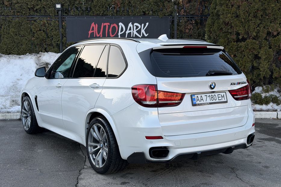 Продам BMW X5 M50d  2013 года в Киеве