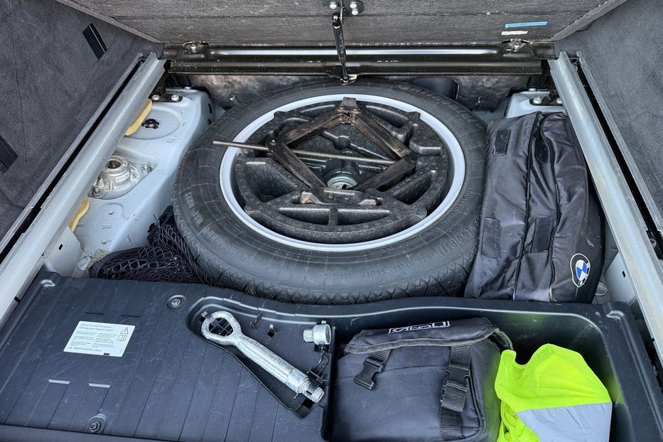 Продам BMW X5 M50d  2013 года в Киеве