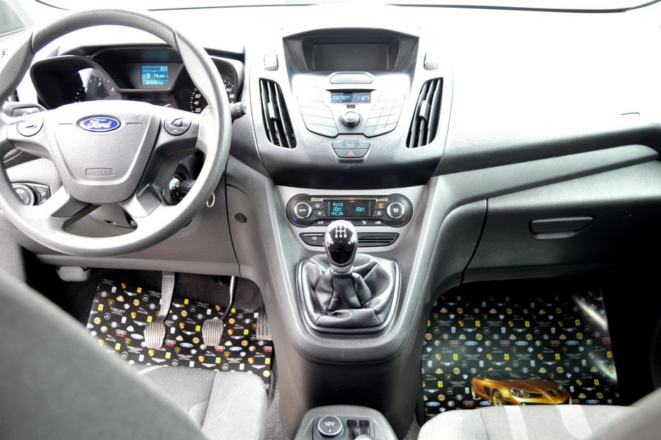 Продам Ford Tourneo Connect пасс. 2017 года в Одессе
