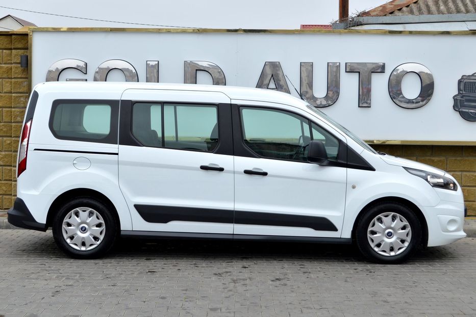 Продам Ford Tourneo Connect пасс. 2017 года в Одессе