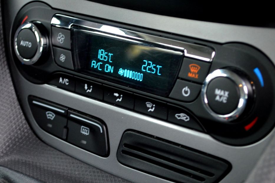 Продам Ford Tourneo Connect пасс. 2017 года в Одессе