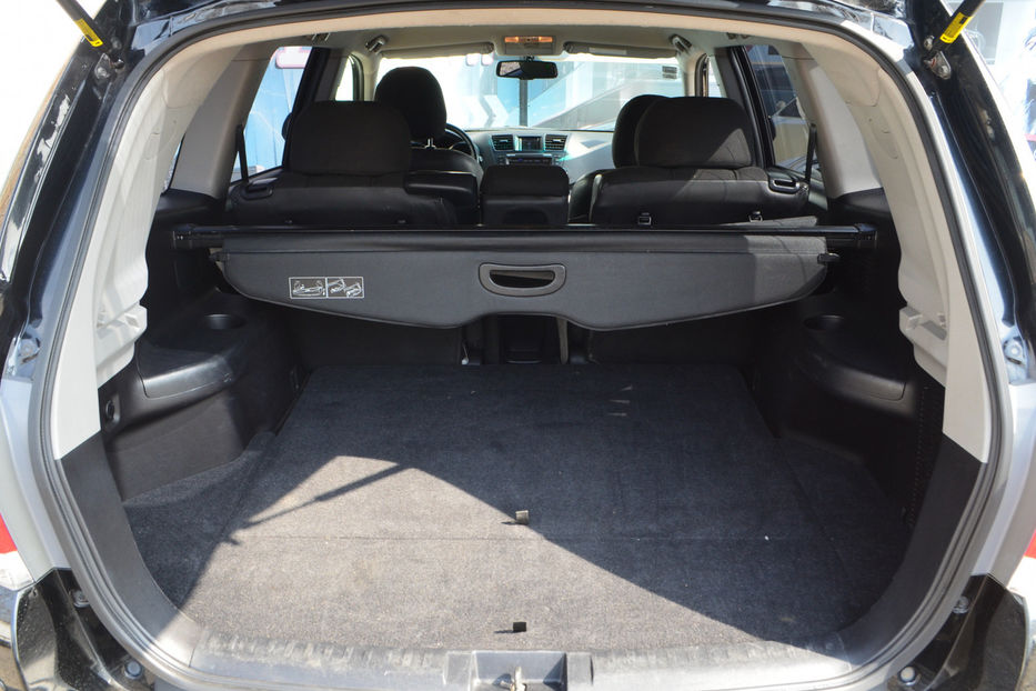 Продам Toyota Highlander 3.5 AT (273 к.с.) AWD • XLE  2012 года в Киеве