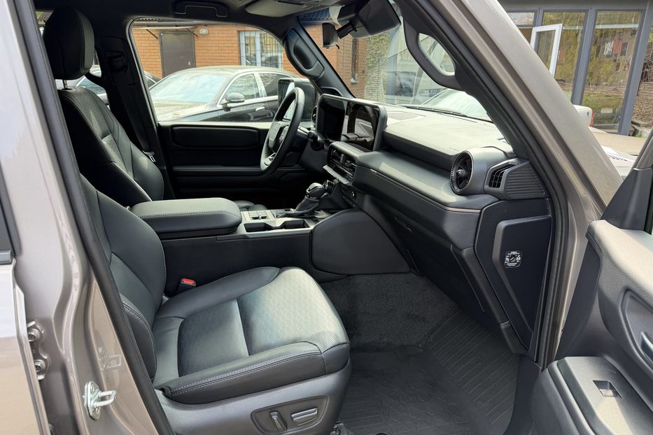 Продам Toyota Land Cruiser Prado 2.4 turbo Premium 2025 года в Киеве