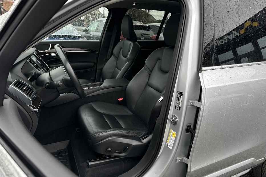 Продам Volvo XC90 2018 года в Луцке