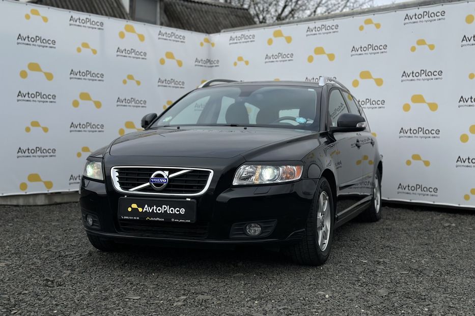 Продам Volvo V50 2011 года в Луцке