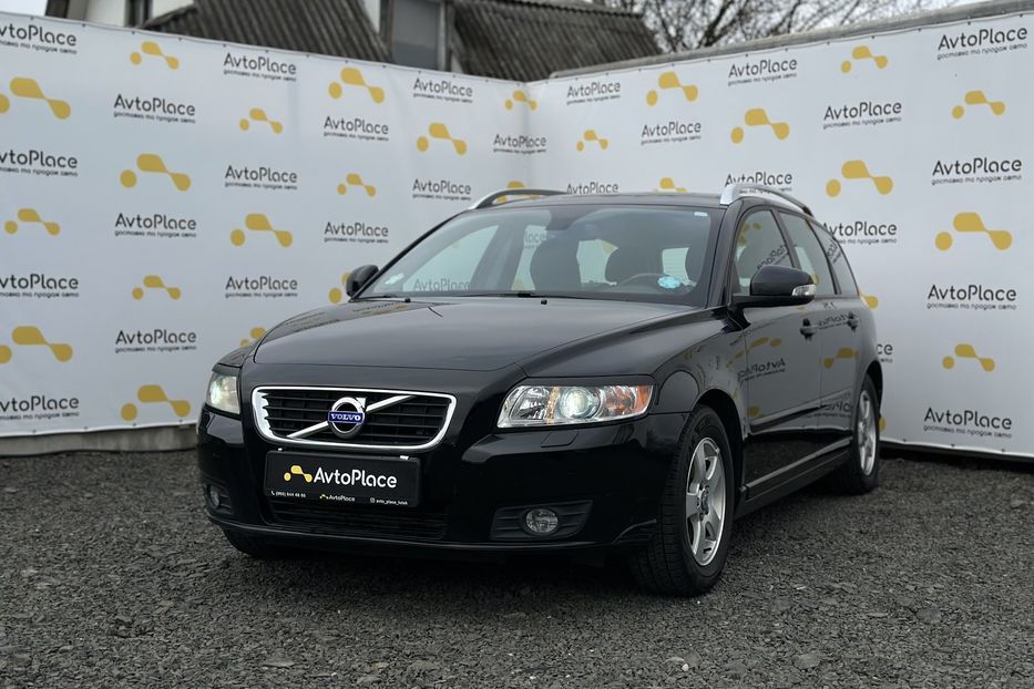 Продам Volvo V50 2011 года в Луцке