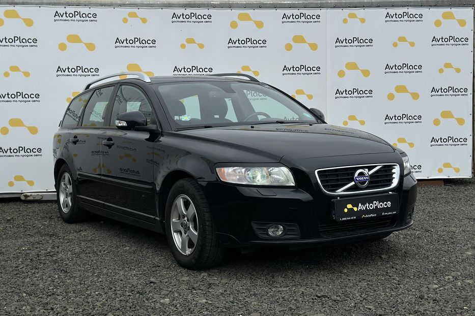 Продам Volvo V50 2011 года в Луцке