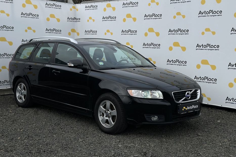 Продам Volvo V50 2011 года в Луцке
