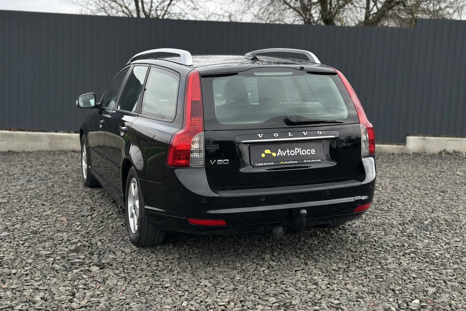 Продам Volvo V50 2011 года в Луцке
