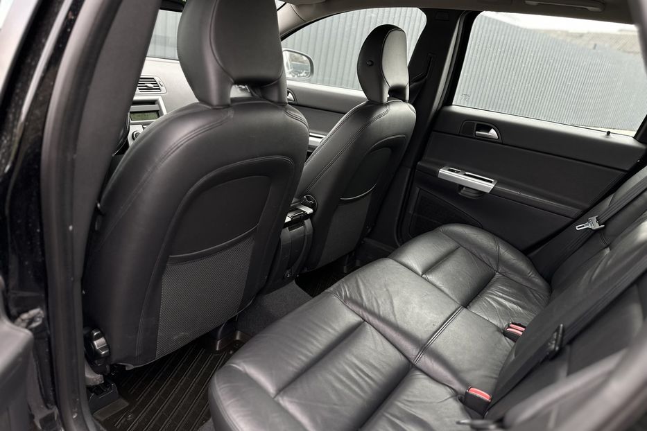 Продам Volvo V50 2011 года в Луцке