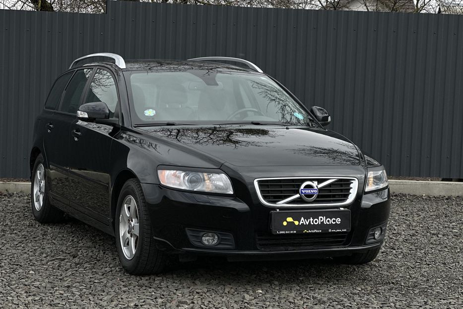 Продам Volvo V50 2011 года в Луцке
