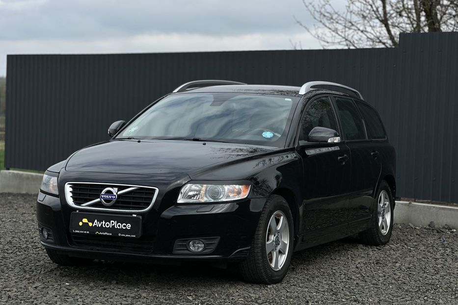 Продам Volvo V50 2011 года в Луцке
