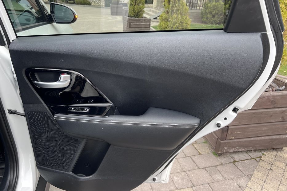 Продам Kia Niro Executive line 2020 года в Тернополе