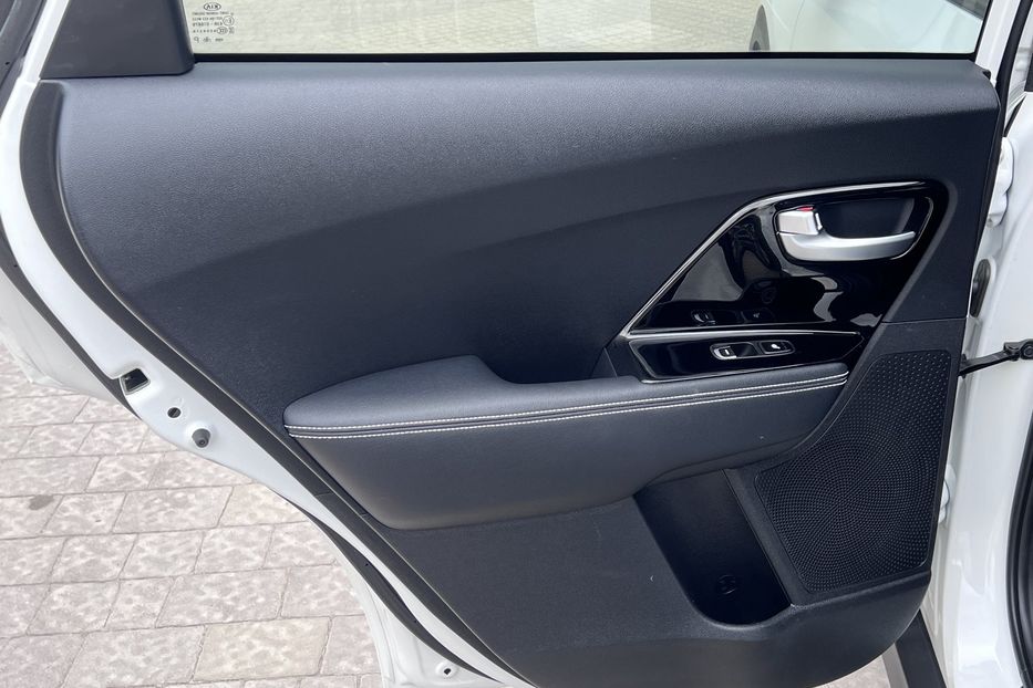 Продам Kia Niro Executive line 2020 года в Тернополе