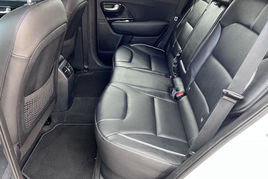 Продам Kia Niro Executive line 2020 года в Тернополе