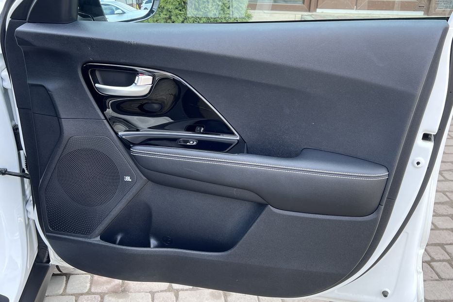 Продам Kia Niro Executive line 2020 года в Тернополе