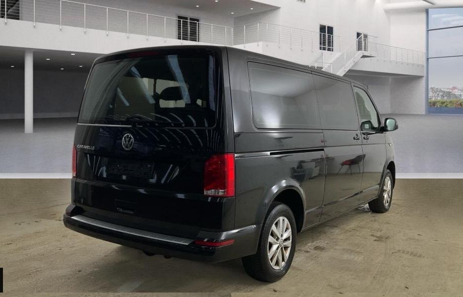 Продам Volkswagen Caravella 2.0 110квт DSG авто в дорозі 2020 года в Львове