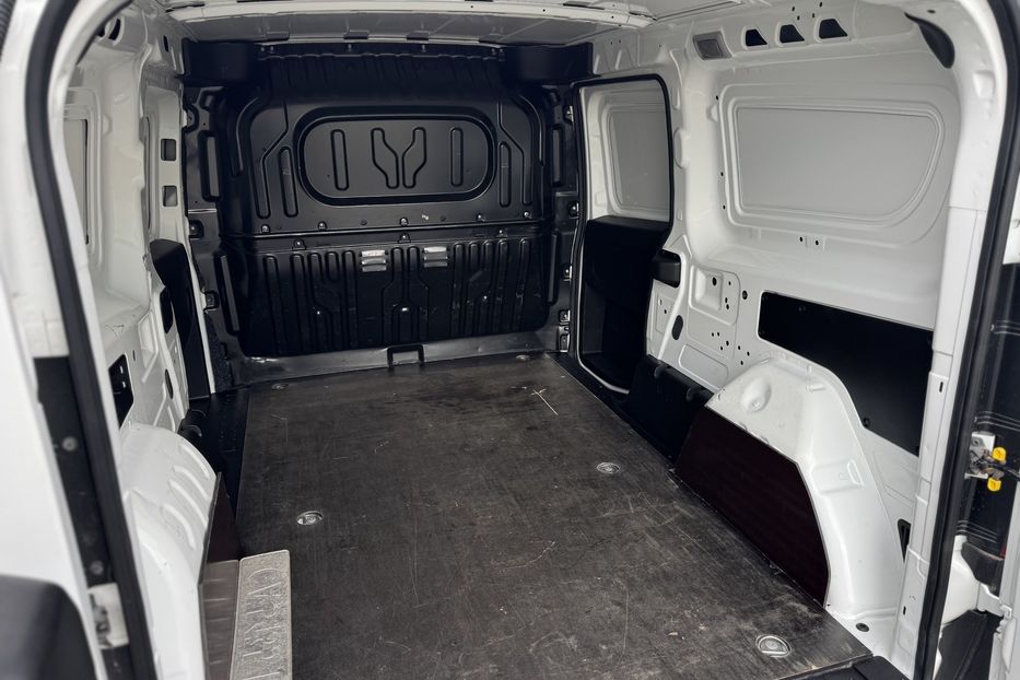 Продам Fiat Doblo груз. COMIS  2021 года в г. Умань, Черкасская область