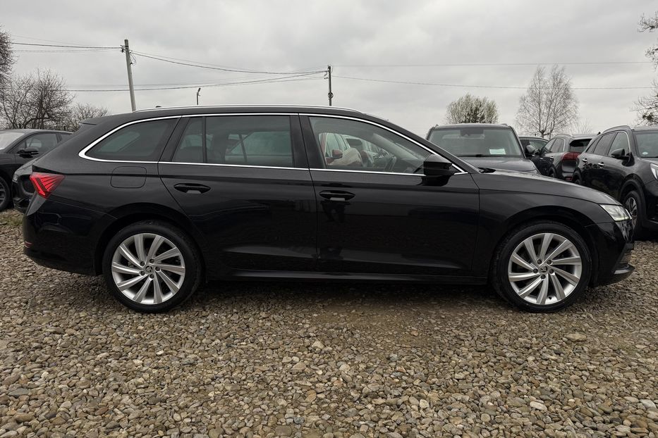 Продам Skoda Octavia А8 2.0 TDI 150 к.с ШКІРА МАСАЖ 2021 года в Львове