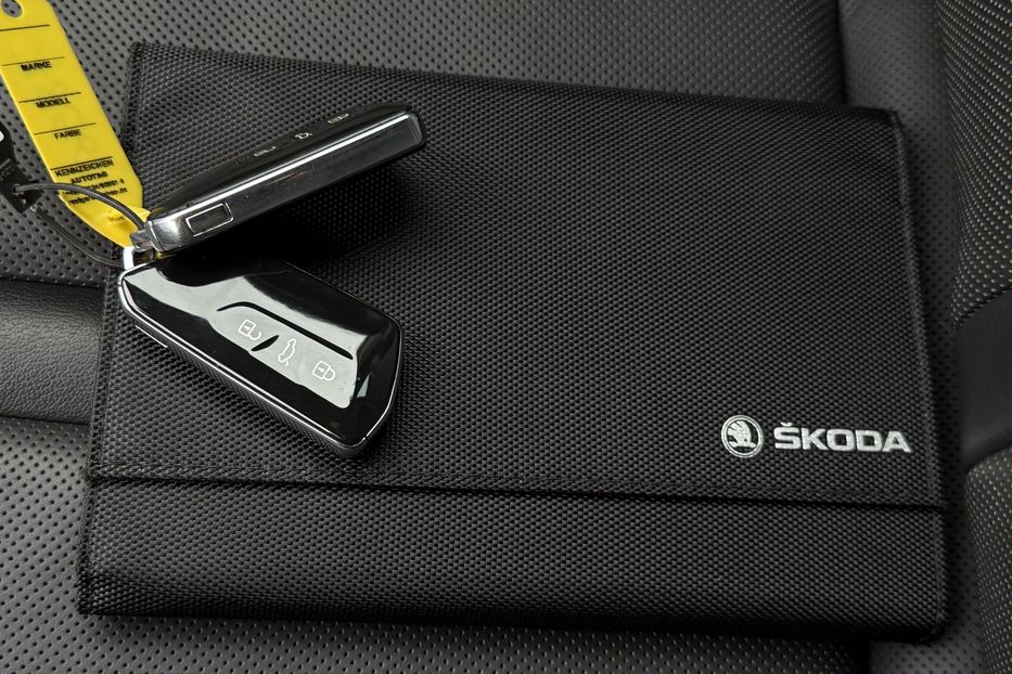 Продам Skoda Octavia А8 2.0 TDI 150 к.с ШКІРА МАСАЖ 2021 года в Львове