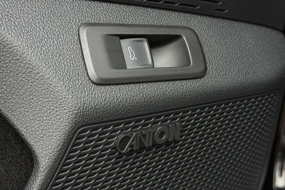 Продам Skoda Octavia А8 2.0 TDI 150 к.с ШКІРА МАСАЖ 2021 года в Львове