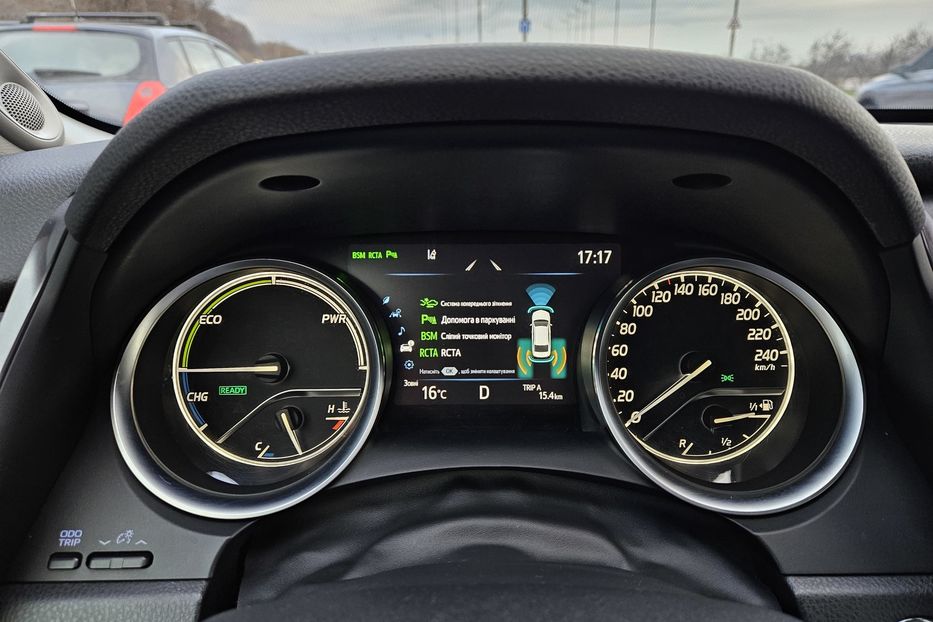 Продам Toyota Camry Hybrid PREMIUM 2019 года в Киеве