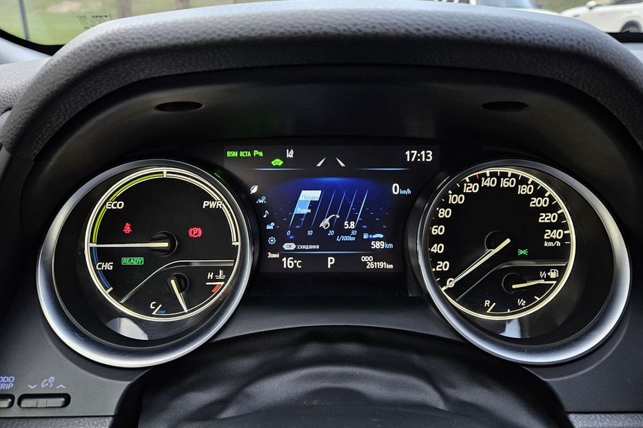 Продам Toyota Camry Hybrid PREMIUM 2019 года в Киеве