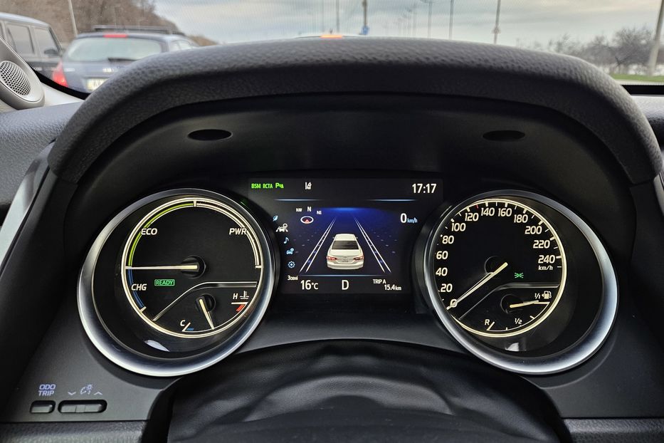 Продам Toyota Camry Hybrid PREMIUM 2019 года в Киеве