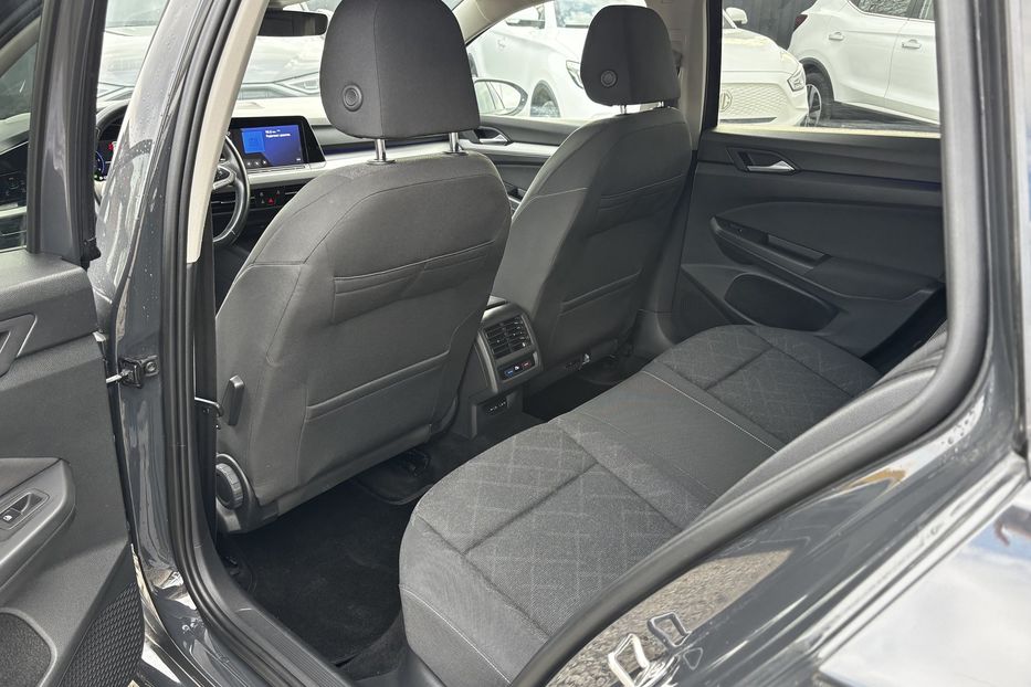 Продам Volkswagen Golf Variant 8 Без підкрасів!!! 2021 года в Львове