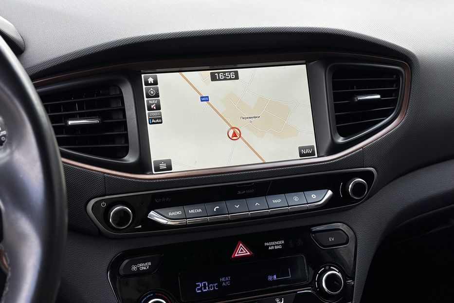 Продам Hyundai Ioniq 28 KW авто у Львові 2017 года в Львове