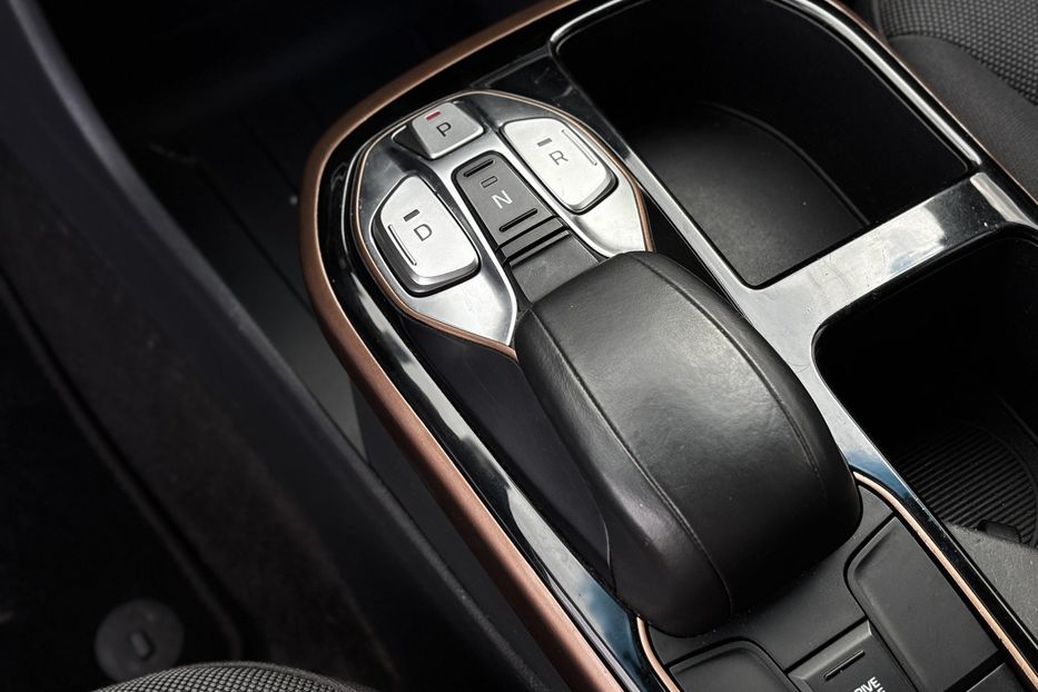 Продам Hyundai Ioniq 28 KW авто у Львові 2017 года в Львове