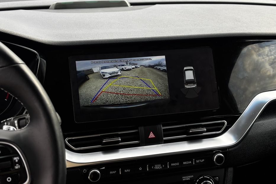 Продам Kia Niro 64 KW  2020 года в Львове