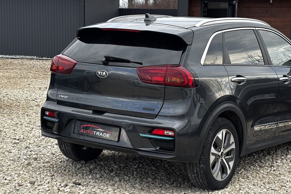 Продам Kia Niro 64 kw PREMIUM авто у Львові А 2021 года в Львове