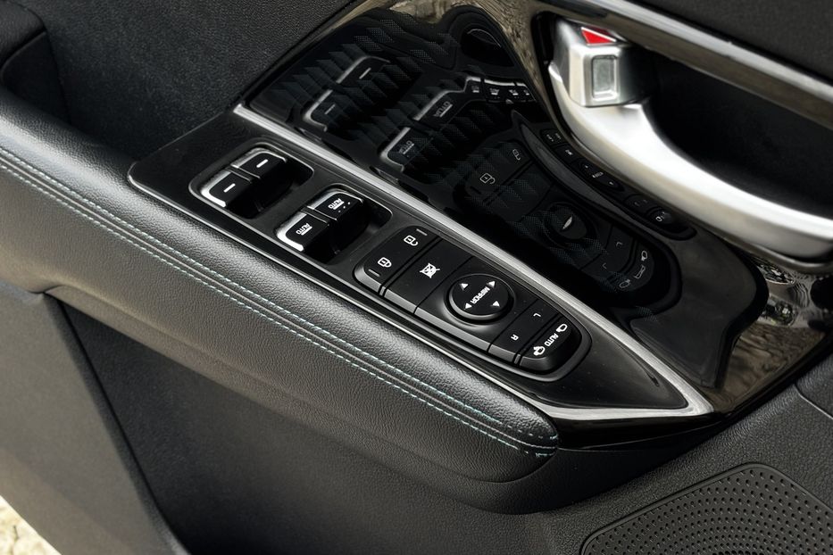 Продам Kia Niro 64 kw PREMIUM авто у Львові А 2021 года в Львове