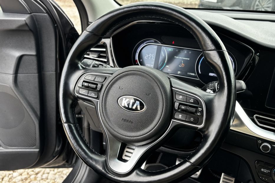 Продам Kia Niro 64 kw PREMIUM авто у Львові А 2021 года в Львове