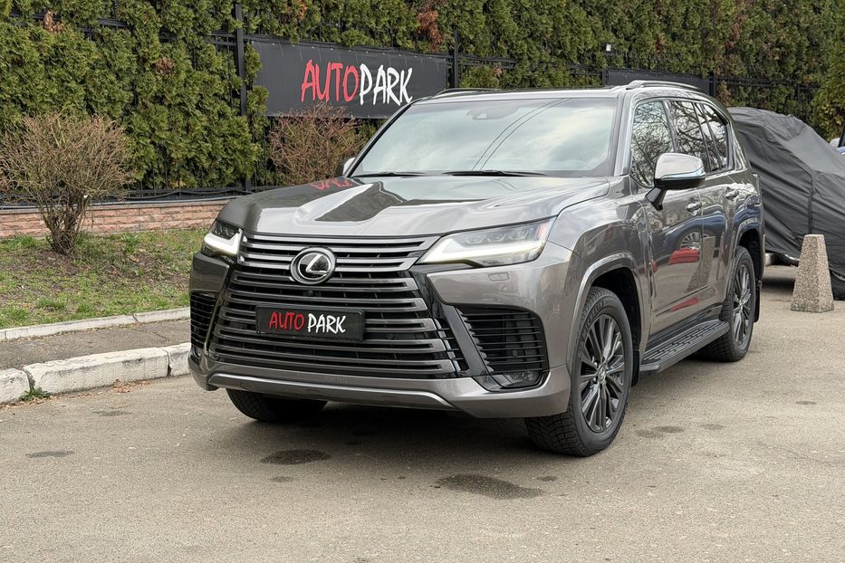 Продам Lexus LX 570 LX600 2023 года в Киеве