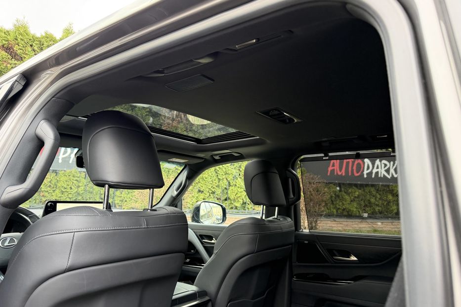 Продам Lexus LX 570 LX600 2023 года в Киеве