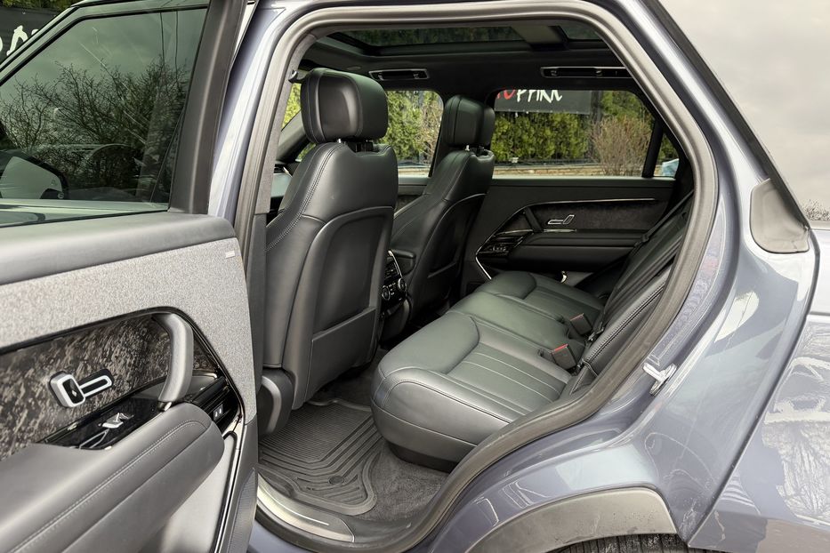 Продам Land Rover Range Rover Sport P530 HSE 2022 года в Киеве