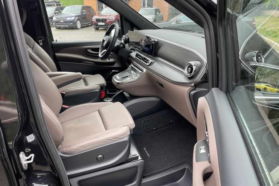 Продам Mercedes-Benz V-Class V300 extra long  2025 года в Киеве